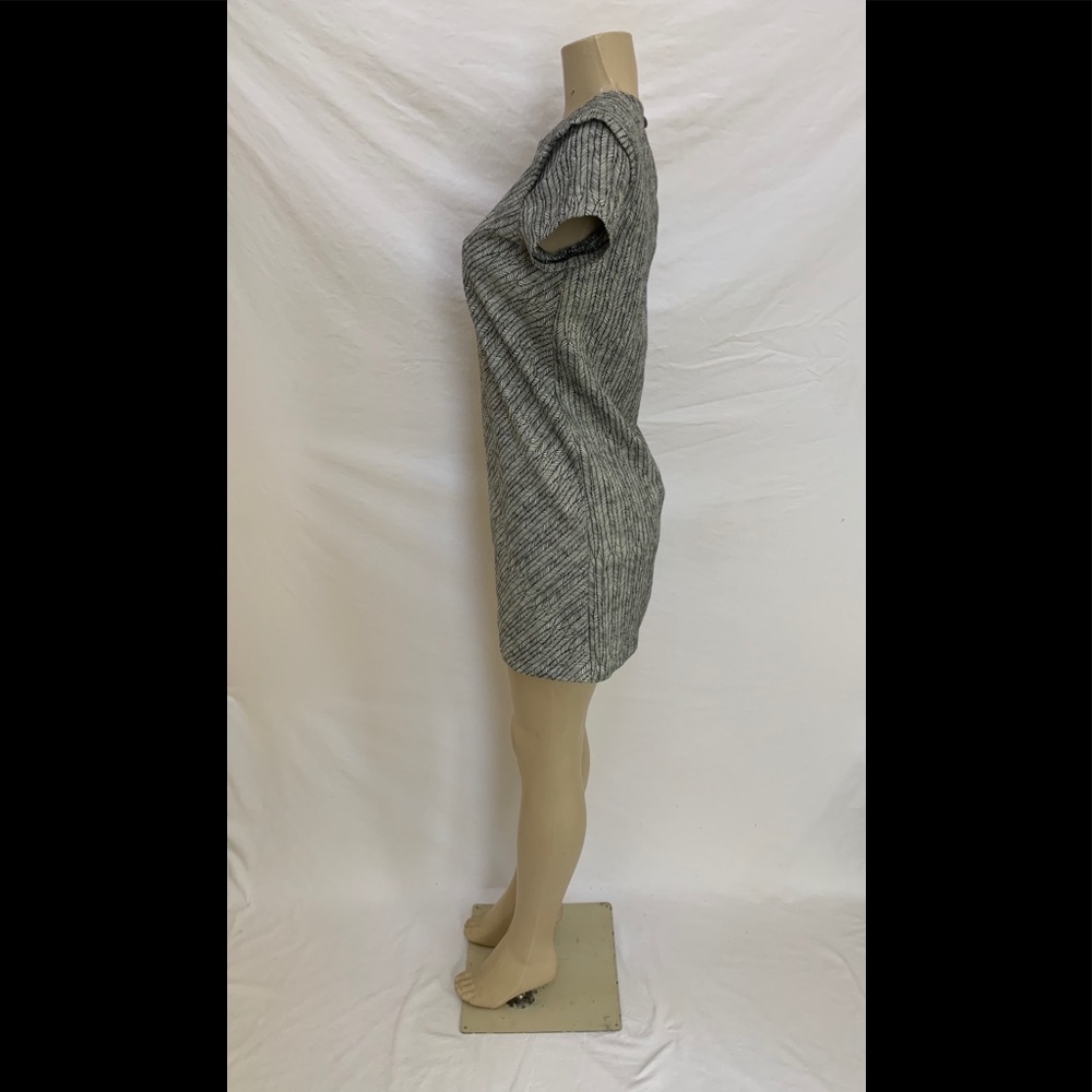 Zara Basic Size Small Feather Pattern Dress - image 6